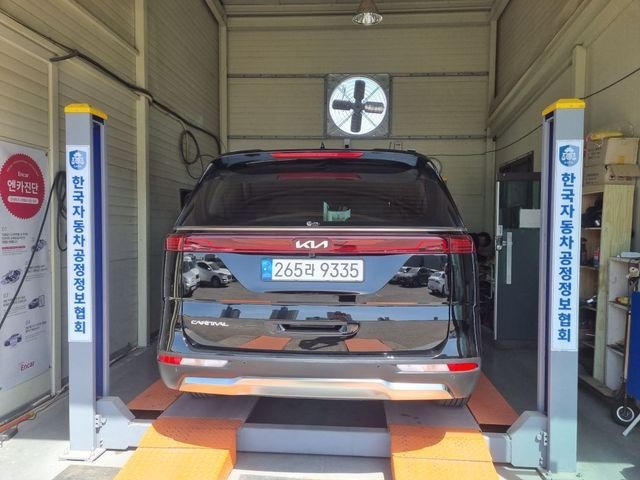 Kia Canival 2023 — inspection photo 2