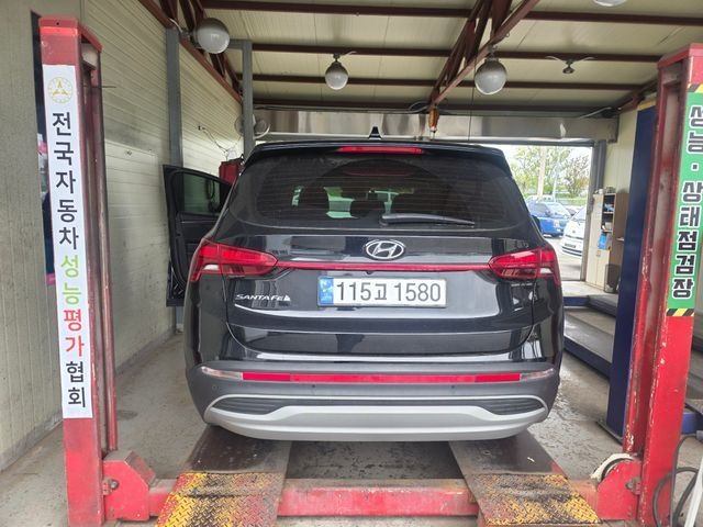 Hyundai Santafe 2023 — inspection photo 2
