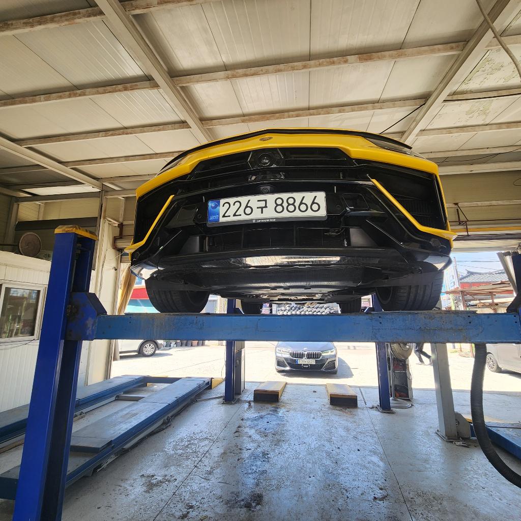 Lamborghini Urus 2024 — inspection photo 1