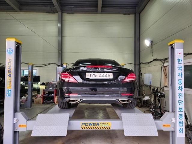 Mercedes-Benz SLC-Class 2017 — inspection photo 2
