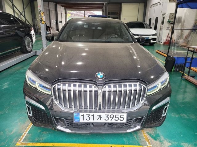 BMW 7-Series 2021 — inspection photo 1