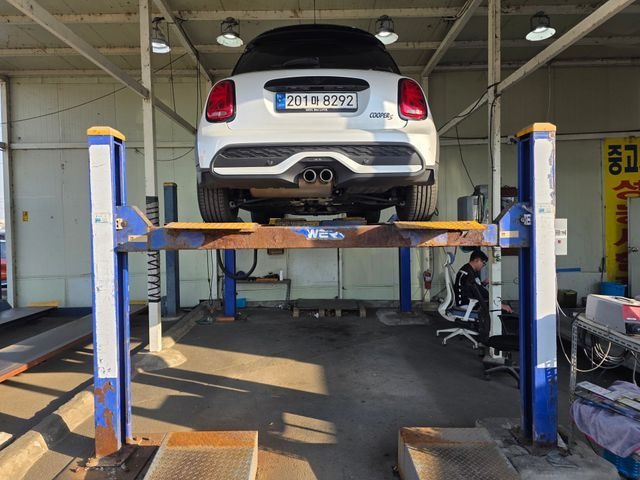Mini Cooper 2024 — inspection photo 2