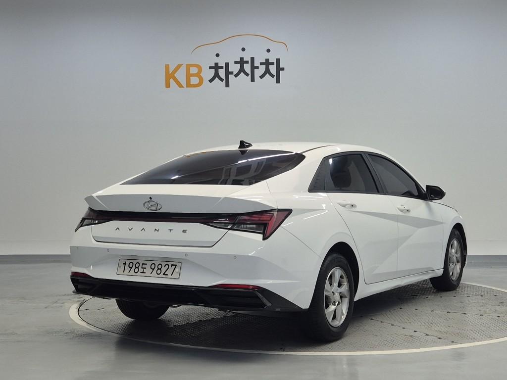 Hyundai AVANTE 2022 — inspection photo 2