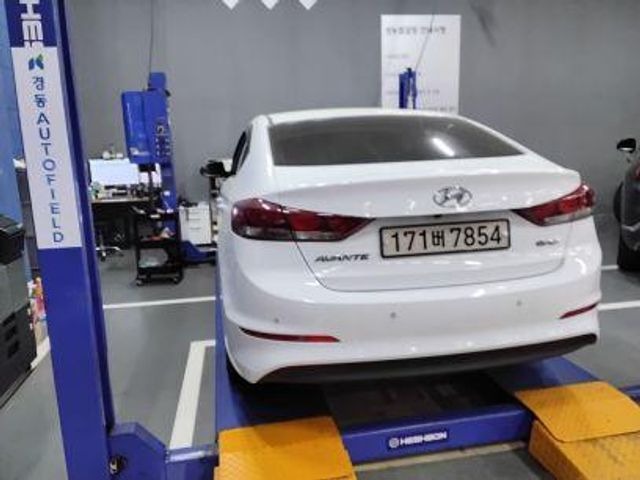 Hyundai AVANTE 2017 — inspection photo 2