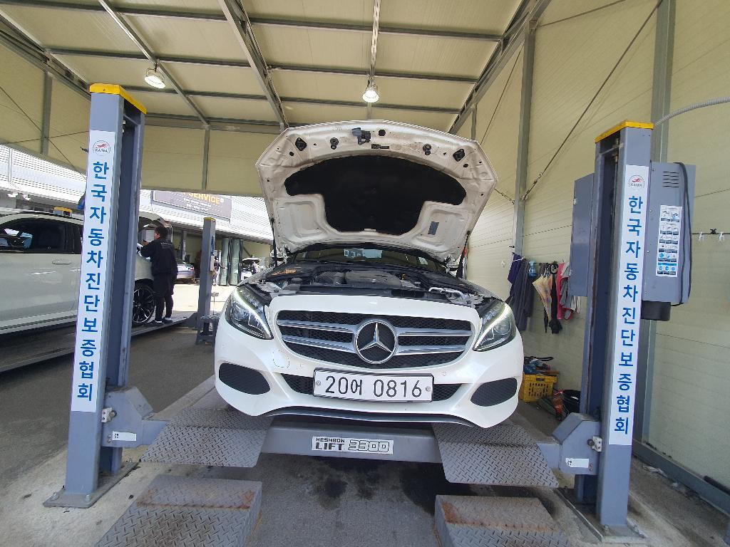 Mercedes-Benz C-Class 2016 — inspection photo 1