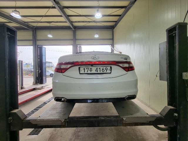 Hyundai Grandeur 2015 — inspection photo 2