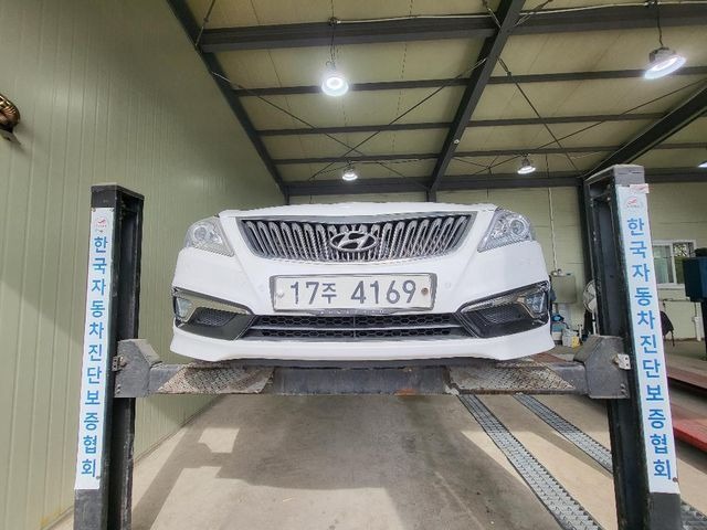 Hyundai Grandeur 2015 — inspection photo 1