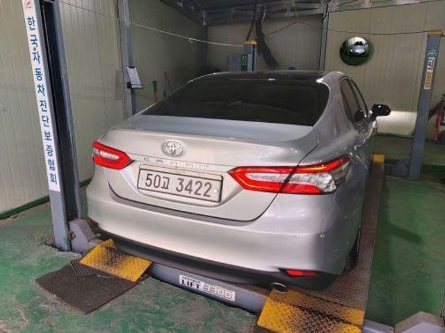 Toyota Camry 2019 — inspection photo 2