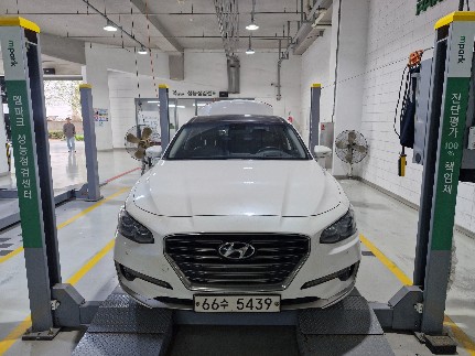 Hyundai Grandeur 2017 — inspection photo 1