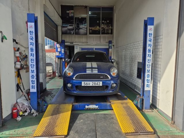 Mini Coupe 2013 — inspection photo 1