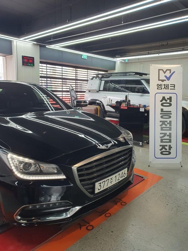 Genesis G80 2017 — inspection photo 1