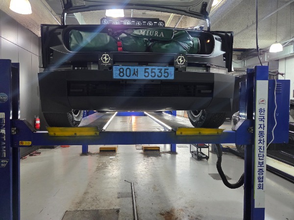 Tesla Cybertruck 2024 — inspection photo 1