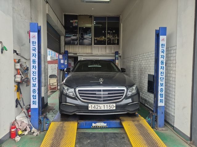 Mercedes-Benz E-Class 2020 — inspection photo 1