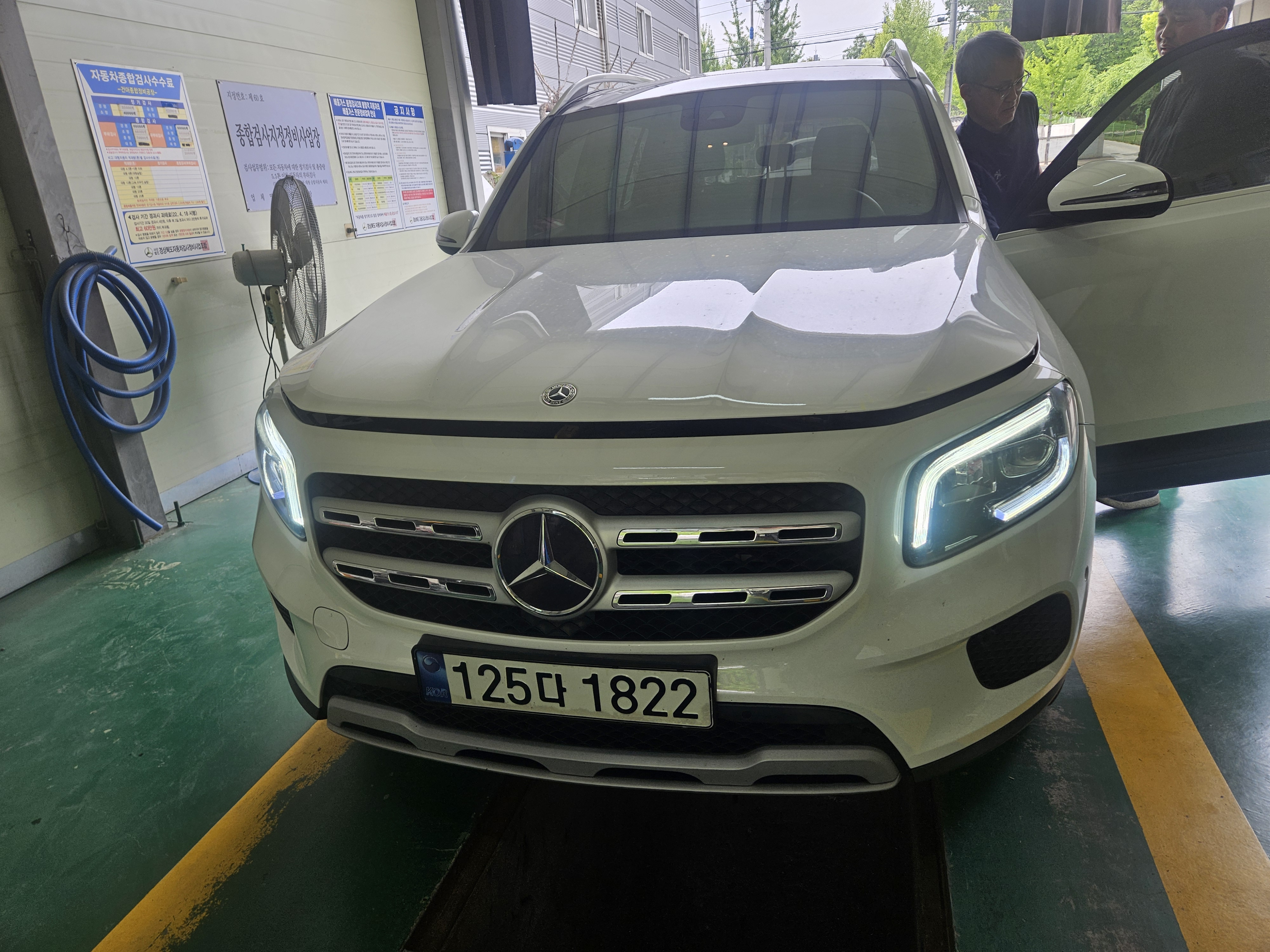 Mercedes-Benz GLB-Class 2021 — inspection photo 1