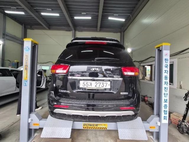 Kia Canival 2018 — inspection photo 2