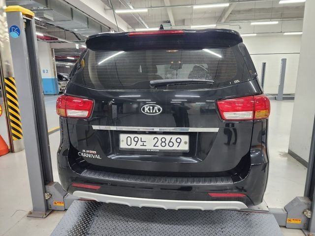 Kia Canival 2017 — inspection photo 2