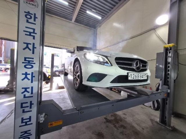 Mercedes-Benz C-Class 2020 — inspection photo 1