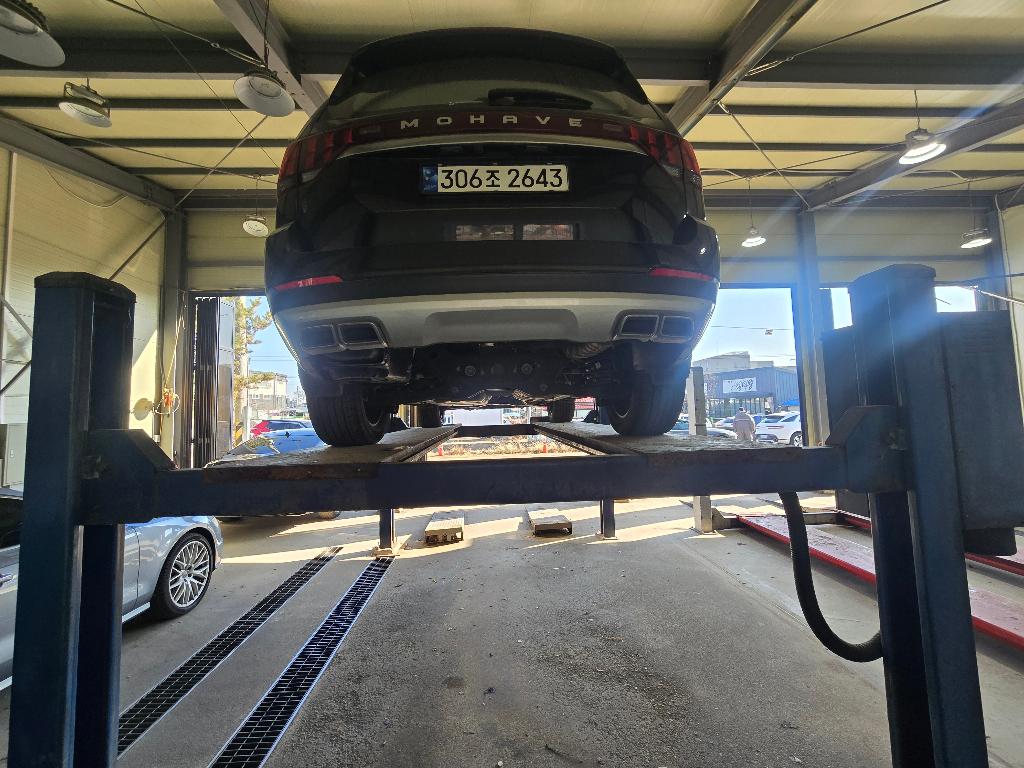 Kia Mohave 2023 — inspection photo 2