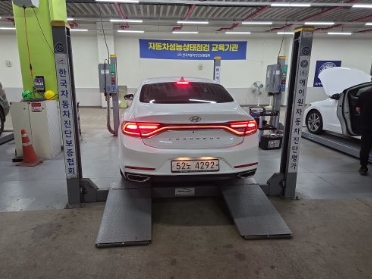 Hyundai Grandeur 2017 — inspection photo 2