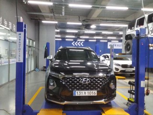 Hyundai Santafe 2019 — inspection photo 1