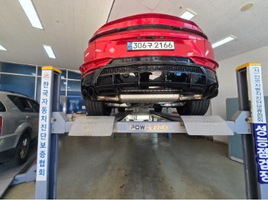 Lamborghini Urus 2024 — inspection photo 2