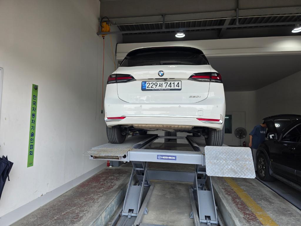 BMW 2-Series 2024 — inspection photo 2