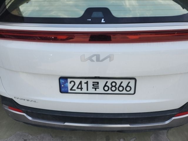 Kia Canival 2024 — inspection photo 2