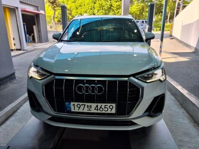 Audi Q3 2022 — inspection photo 1