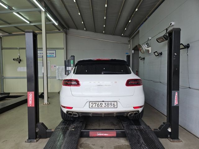 Porsche Macan 2014 — inspection photo 2
