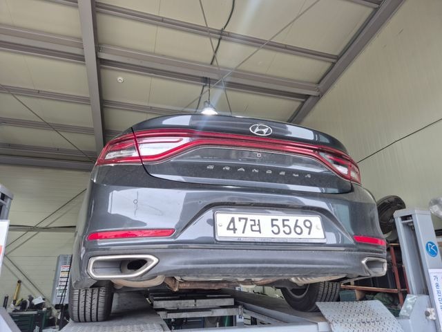 Hyundai Grandeur 2018 — inspection photo 2