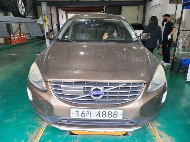 Volvo XC60 2015 — inspection photo 1