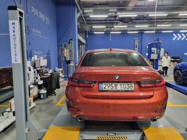 BMW 3-Series 2021 — inspection photo 2