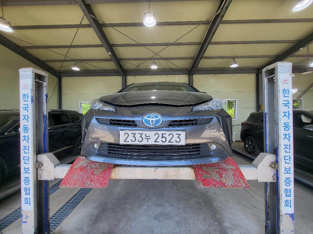 Toyota Prius 2019 — inspection photo 1