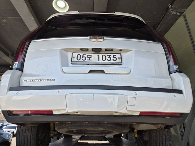 Cadillac Escalade 2018 — inspection photo 2