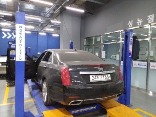 Cadillac CTS 2014 — inspection photo 2