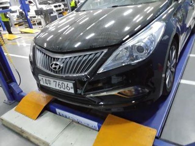 Hyundai Grandeur 2015 — inspection photo 1