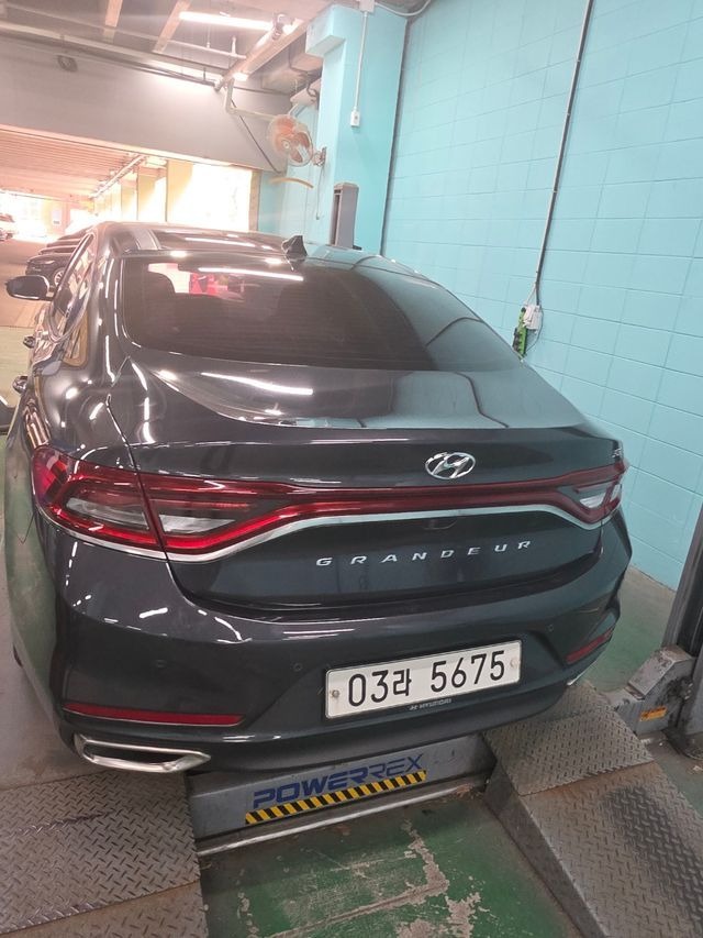 Hyundai Grandeur 2018 — inspection photo 2