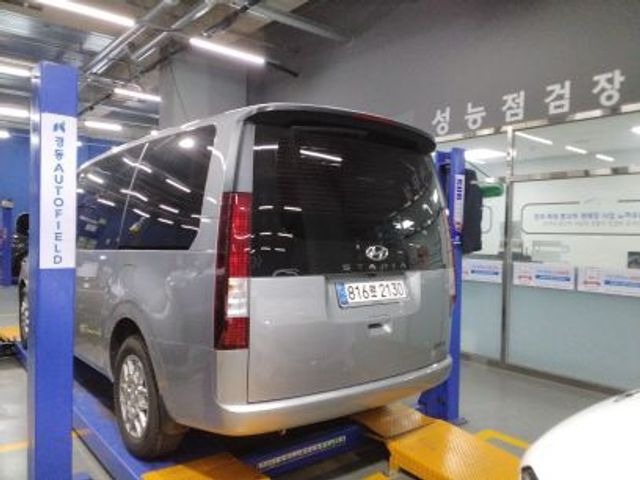 Hyundai Staria 2023 — inspection photo 2