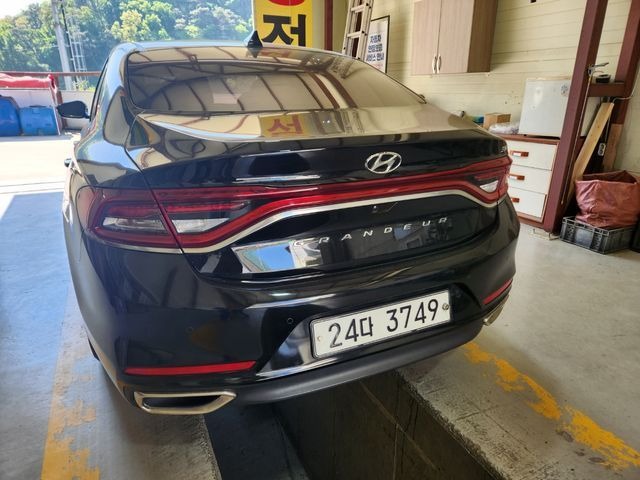 Hyundai Grandeur 2018 — inspection photo 2