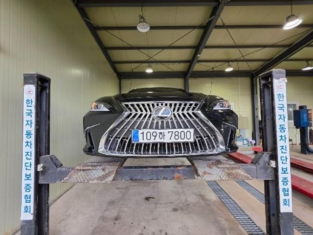 Land Rover Range Rover Velar 2019 — inspection photo 1