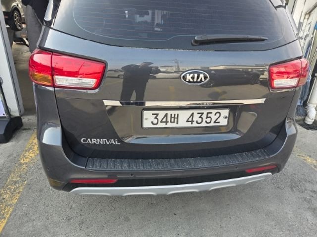 Kia Canival 2018 — inspection photo 2