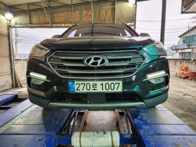 Hyundai Santafe 2017 — inspection photo 1