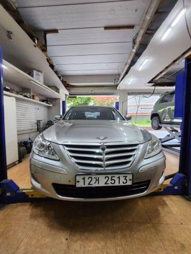 Hyundai Genesis 2008 — inspection photo 1