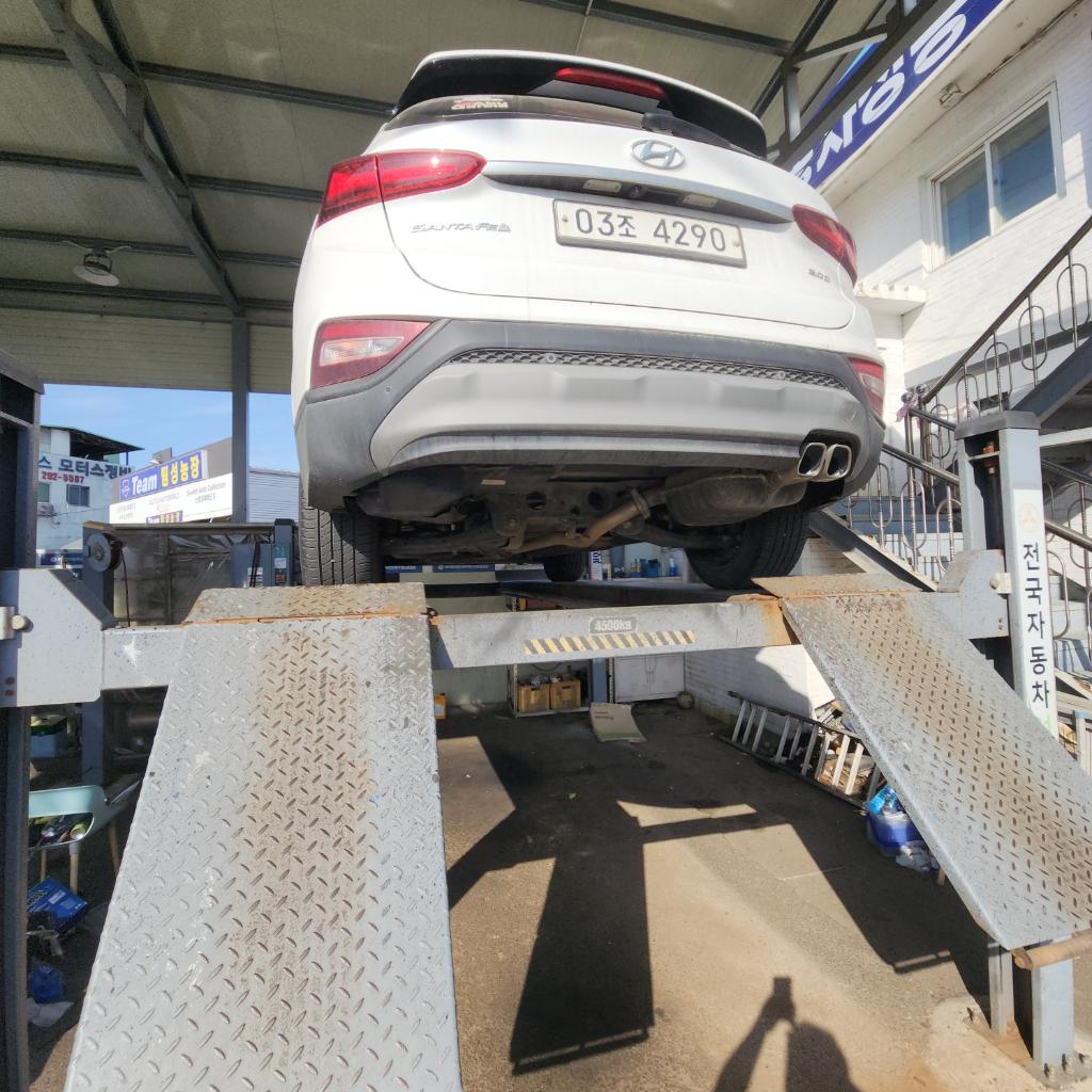 Hyundai Santafe 2019 — inspection photo 2