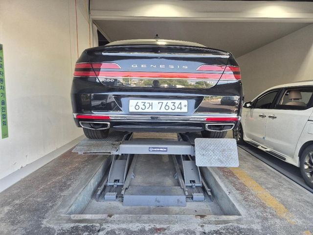 Genesis G90 2019 — inspection photo 2