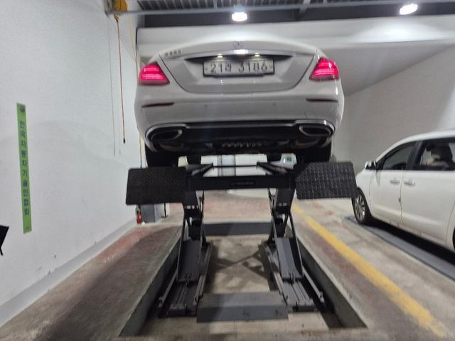 Mercedes-Benz E-Class 2017 — inspection photo 2