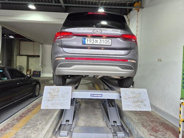 Hyundai Santafe 2023 — inspection photo 2
