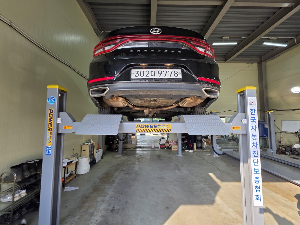 Hyundai Grandeur 2017 — inspection photo 2