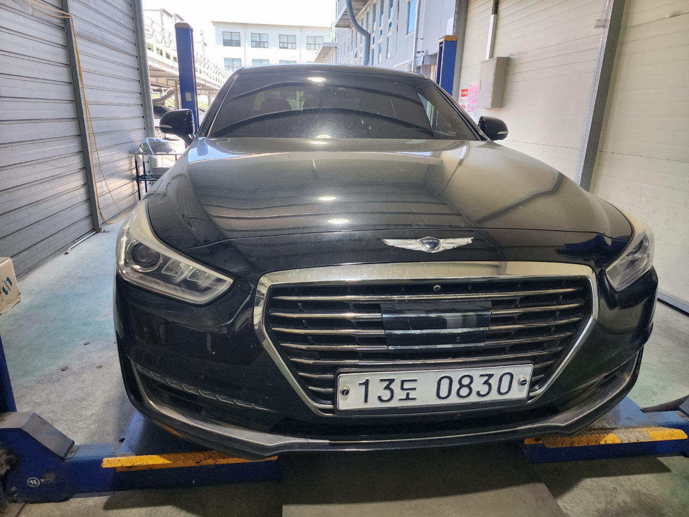 Genesis EQ900 2016 — inspection photo 1