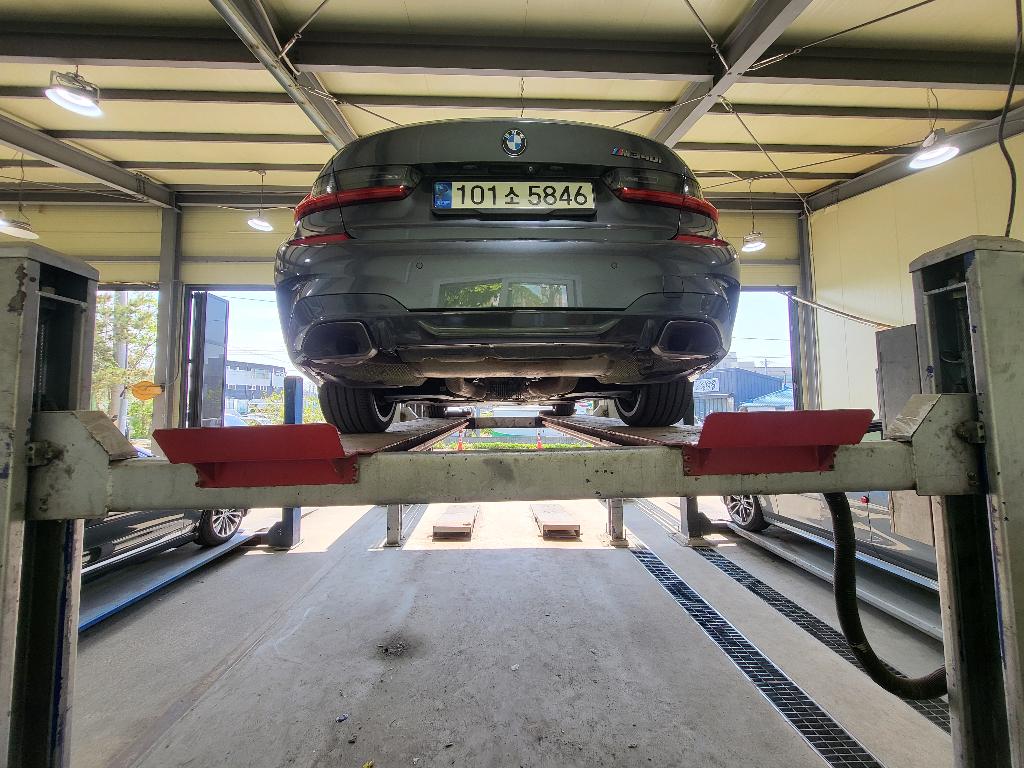 BMW 3-Series 2021 — inspection photo 2